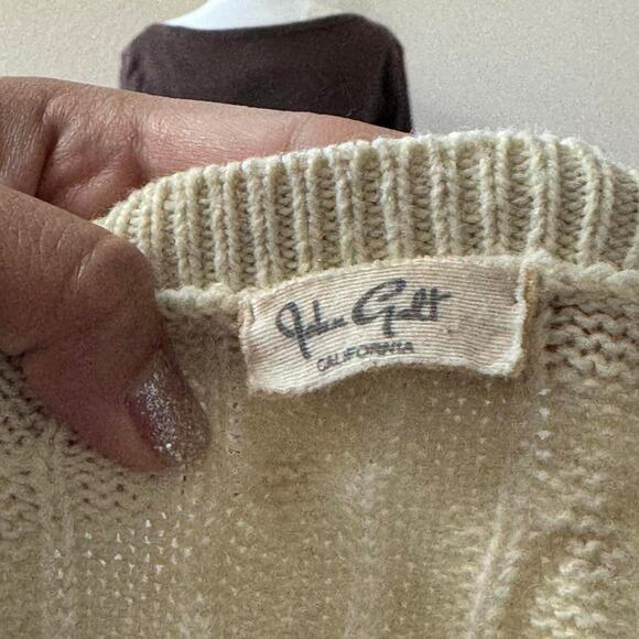 SOLD knit cream cable knit sweater vest - Picture 4 of 4